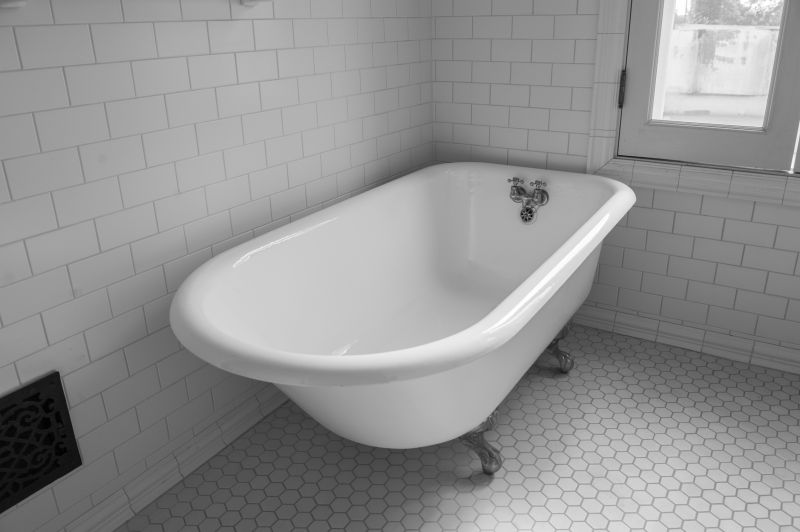 Vintage Style Tub